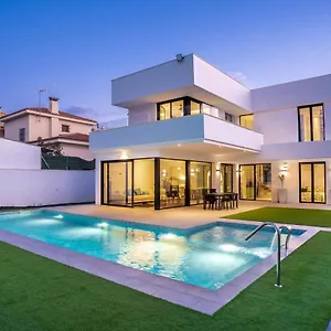 Villaswimmingpoolmalaga , Rincon de la Victoria Spain
